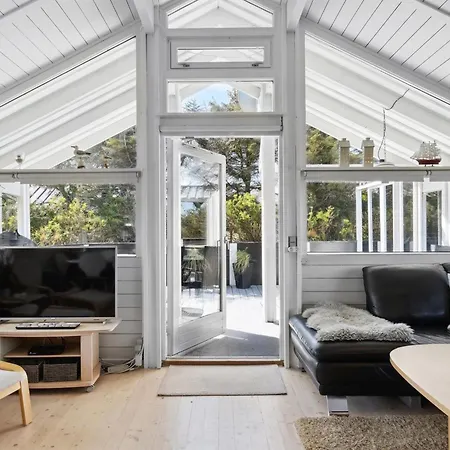 Allida - 800m From The Sea By Interhome Feriehus *