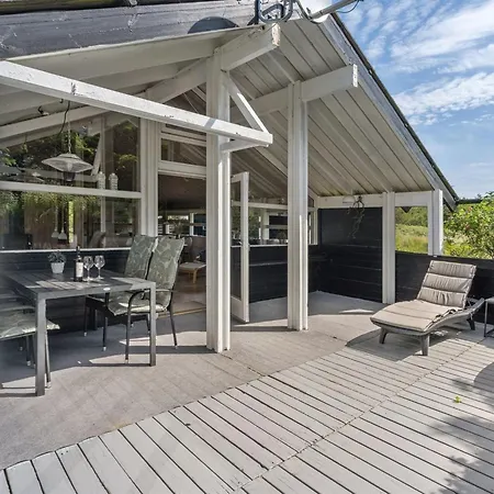 Allida - 800m From The Sea By Interhome Semesterbostad *